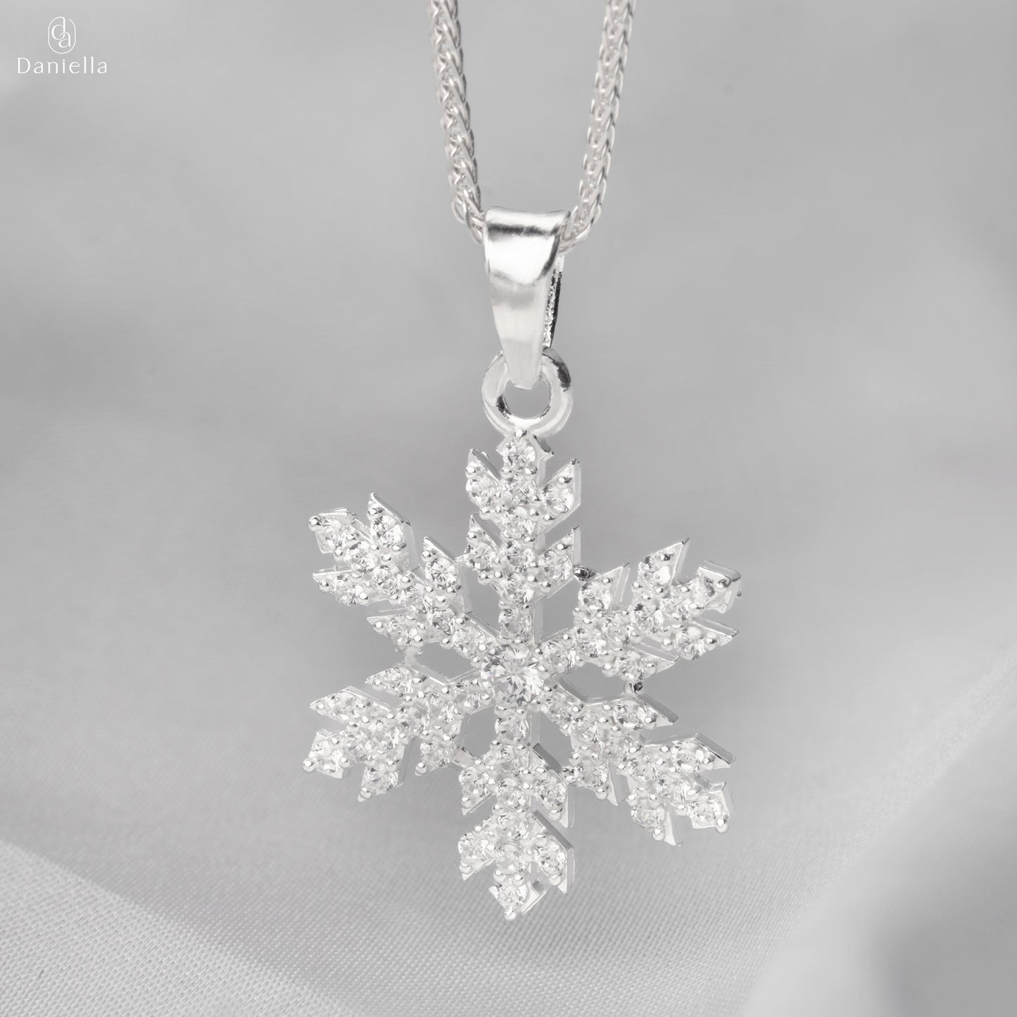 Sterling Silver 925 Frosted Snowflake Pendant (Silver Necklace Included)