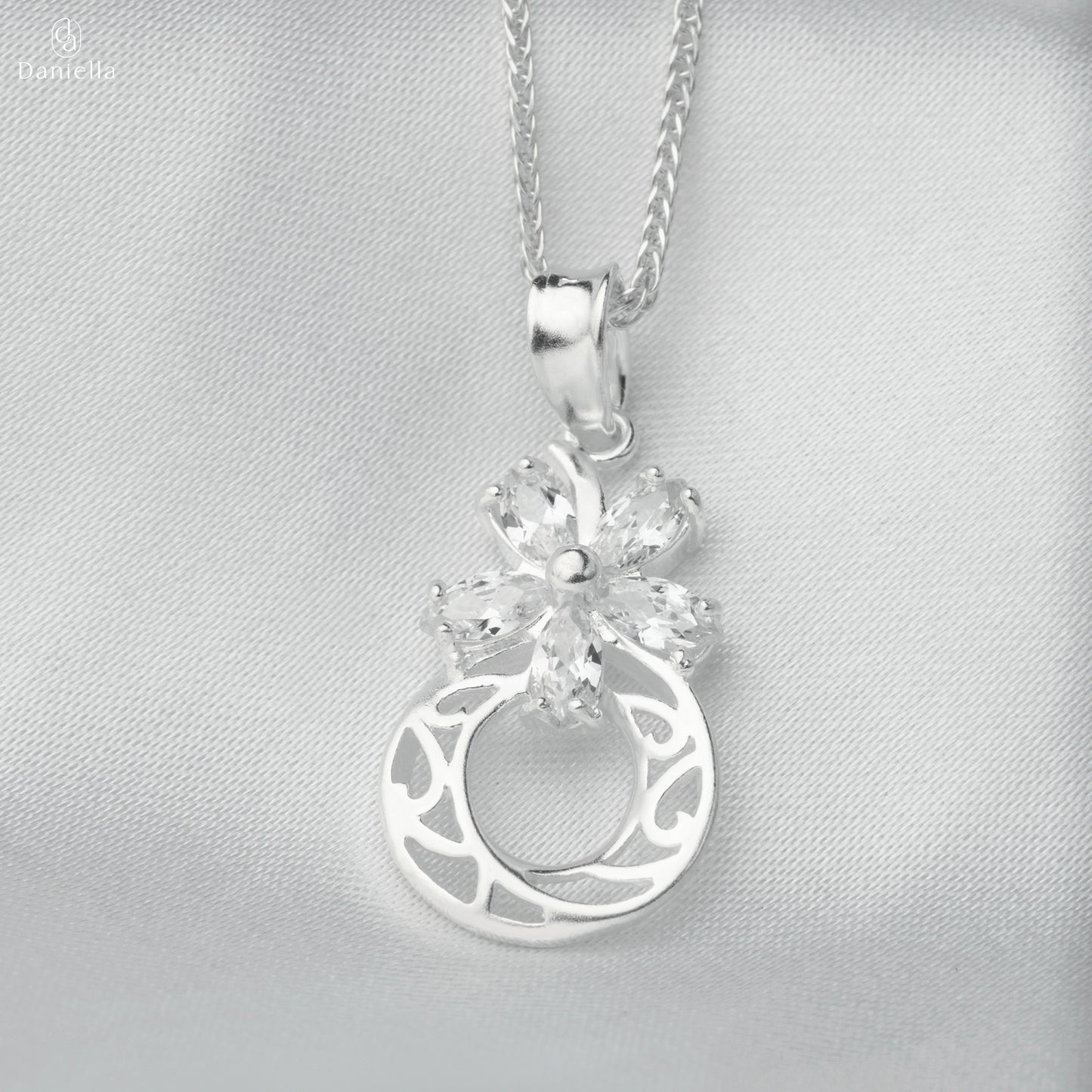 Sterling Silver 925 Dahlia Bloom Pendant (Silver Necklace Included)