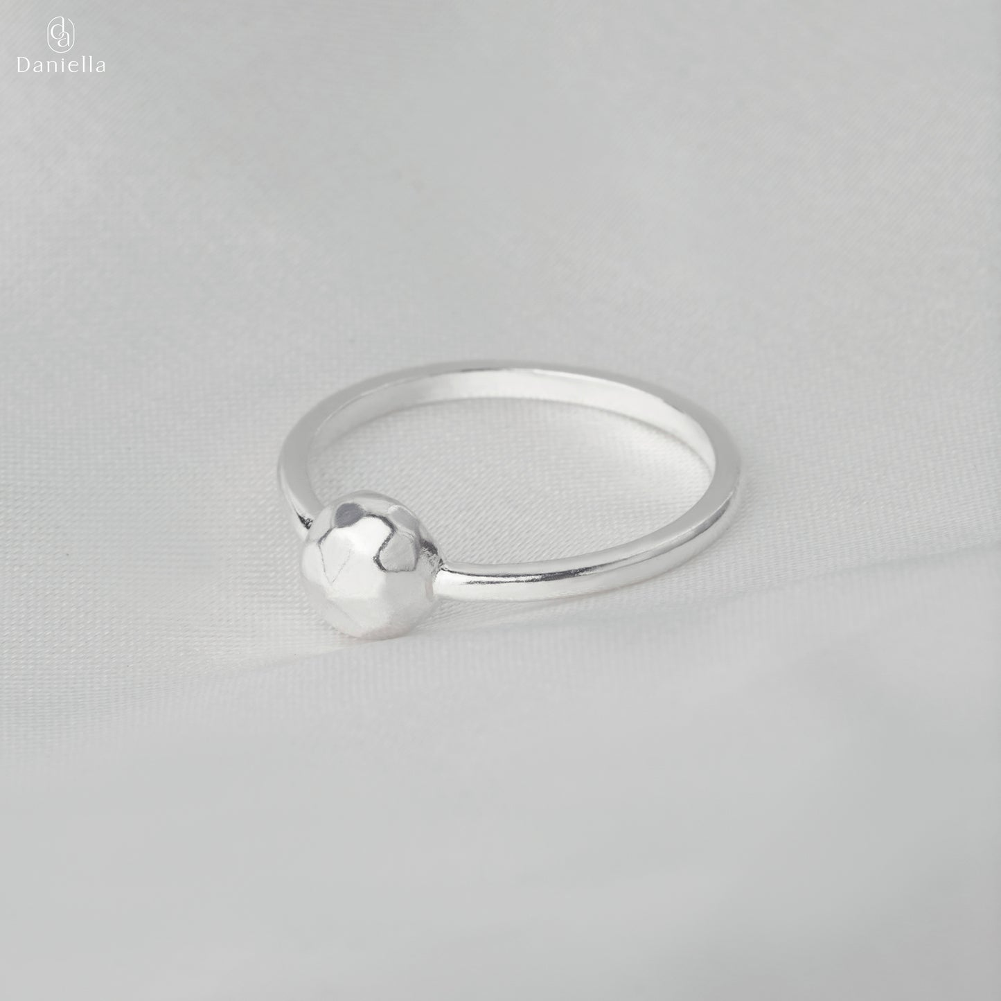 Sterling Silver 925 Luna Orb Ring