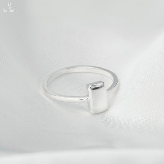 Sterling Silver 925 Linear Elegance Ring