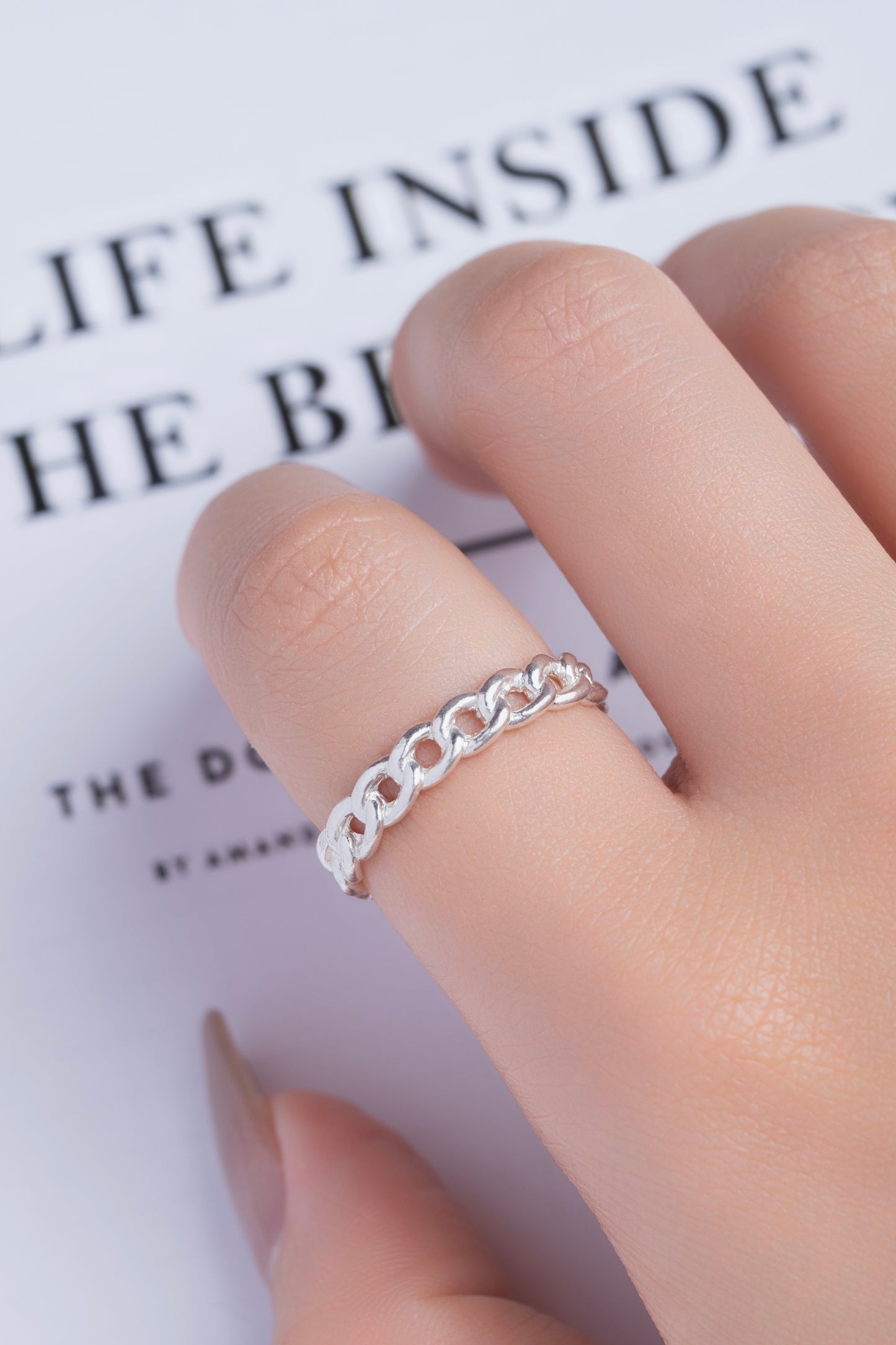 Sterling Silver 925 Shimmer Chain Ring