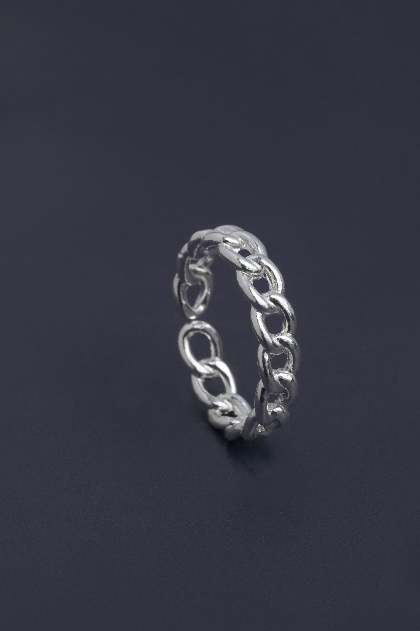 Sterling Silver 925 Shimmer Chain Ring